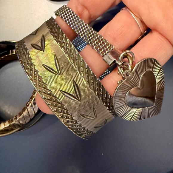 Bundle of Mixed Metal Boho Bracelets - Picture 5 of 6